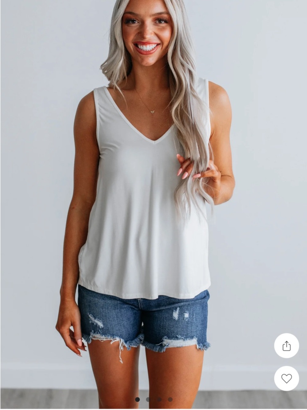 BE COOL V-Neck Sleeveless Tank Top in White